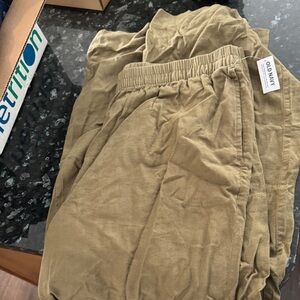 Old Navy Olive Drawstring Jogger Pants